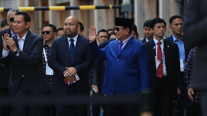 Presiden Republik Indonesia Prabowo Subianto mengunjungi Paviliun Indonesia di Expo 2025 Osaka, Jepang.  
