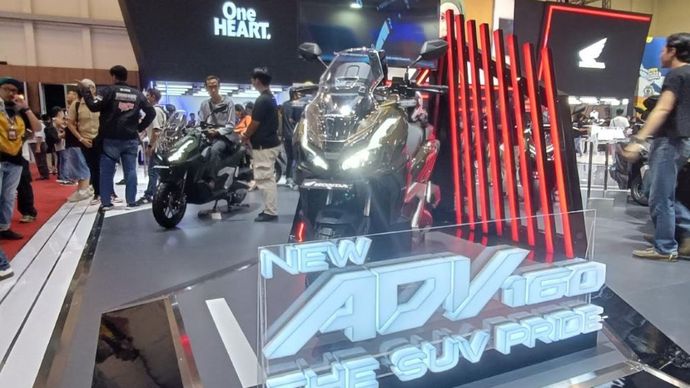 PT Astra Honda Motor (AHM) memboyong New Honda ADV160 di ajang IMOS 2025 di ICE BSD, Tangerang, Banten, 24-28 September 2025. (Foto: Adiantoro/NTV)