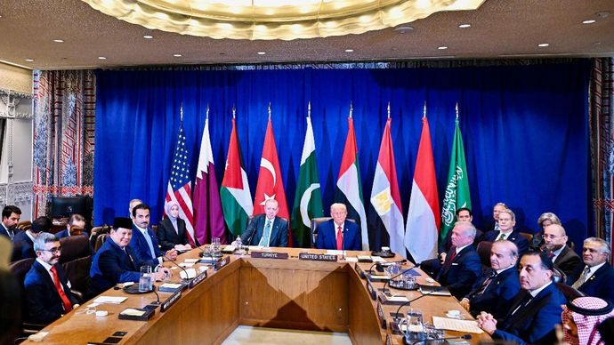 Presiden Republik Indonesia, Prabowo Subianto, menghadiri Multilateral Meeting on the Middle East atas undangan Presiden Amerika Serikat, Donald Trump