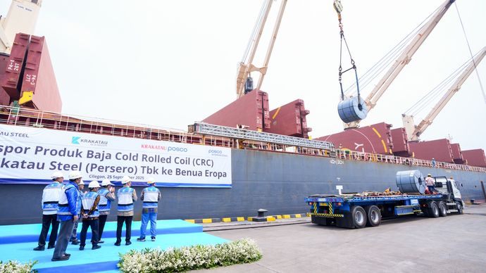 Kementerian Perindustrian (Kemenperin) melepas ekspor Produk Cold Rolled Coil (CRC) PT Krakatau Baja Industri (KBI) ke Spanyol yang berlangsung di Cilegon, Banten, Kamis 25 September 2025. 
