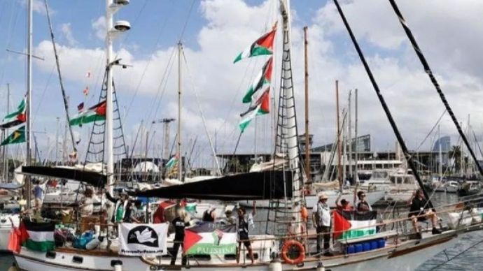 Arsip - Armada kapal mengikuti misi kemanusiaan Global Sumud Flotilla ke Jalur Gaza.
