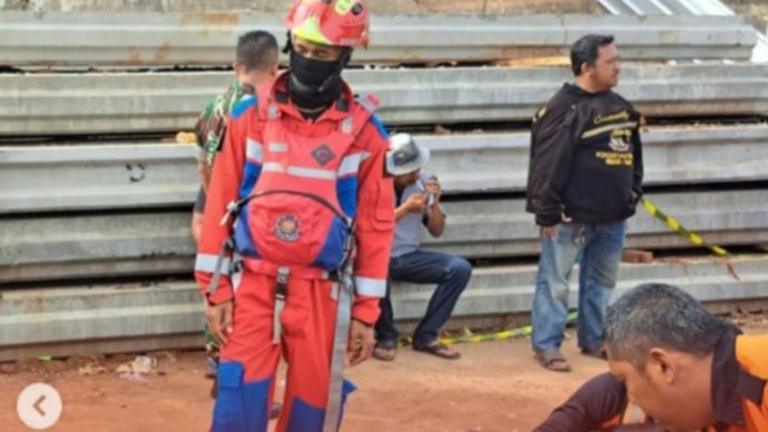 Korban berhasil ditemukan oleh tim SAR gabungan pada pagi hari ini dan selanjutnya dievakuasi ke RS Polri Kramat Jati untuk kemudian diserahkan kepada pihak keluarga,
