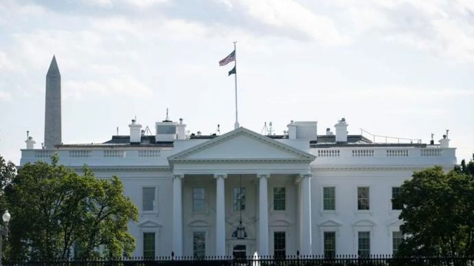 Foto dokumentasi 9 Oktober 2023 ini memperlihatkan Gedung Putih di Washington, D.C., Amerika Serikat. 