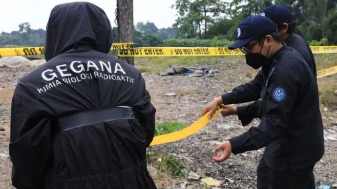Kementerian Lingkungan Hidup (KLH) menyampaikan bahwa proses dekontaminasi telah dilakukan terhadap empat kegiatan usaha di Kawasan Industri Modern Cikande, Kabupaten Serang, Banten, yang terpapar zat radioaktif Cesium-137 (Cs-137).