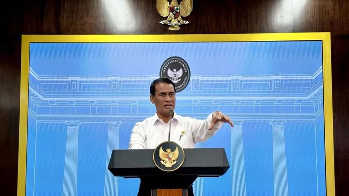 Menteri Pertanian (Mentan) Andi Amran Sulaiman menyampaikan data terbaru mengenai swasembada pangan, khususnya beras dan rencana hilirisasi sejumlah komoditas hortikultura dalam sesi jumpa pers di Kantor Presiden Istana Kepresidenan RI Jakarta, Kamis