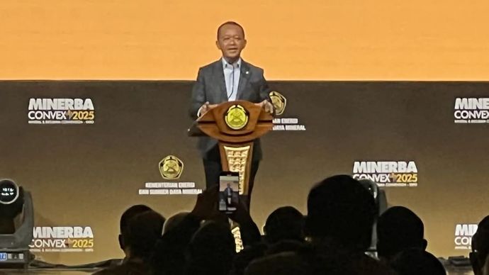 Menteri Energi dan Sumber Daya Mineral (ESDM) Bahlil Lahadalia membuka acara Mineral dan Batu bara (Minerba) Convex di Jakarta, Rabu 15 Oktober 2025. (ANTARA/Putu Indah Savitri)