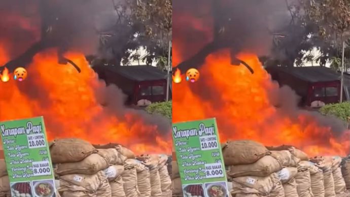 Satu unit sepeda motor terbakar di Kampung Pasirandu, Desa Sukasari, Kecamatan Serang Baru, Kabupaten Bekasi, pada Rabu siang (15/10). Peristiwa terjadi tak jauh Polsek Serang Baru.