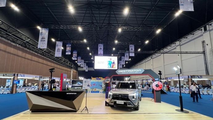 PT Mitsubishi Motors Krama Yudha Sales Indonesia bersama Garuda Indonesia dan Tahilalats berkolaborasi di ajang Garuda Indonesia Travel Fair (GATF) 2025. (Foto: Istimewa/MMKSI) 