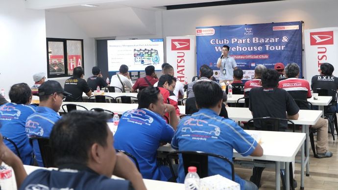 Sesi penjelasan seputar edukasi suku cadang asli Daihastu. (Foto: Istimewa/Daihatsu) 