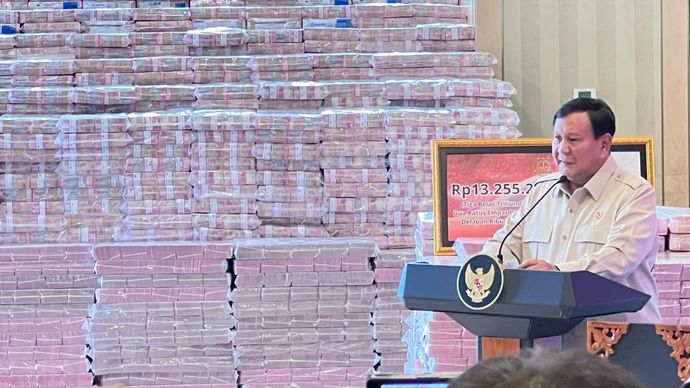 Presiden Prabowo Subianto saat menghadiri penyerahan uang Rp13,25 triliun dari Kejagung ke Kemenkeu. 