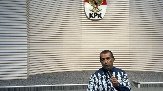 Kepala Satuan Tugas Koordinasi dan Supervisi Komisi Pemberantasan Korupsi Wilayah V Dian Patria berdiskusi dengan media di Gedung Merah Putih KPK, Jakarta, Selasa 21 Oktoober 2025. (ANTARA/Rio Feisal)