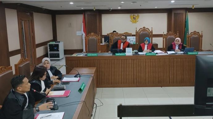Jaksa Penuntut Umum membacakan dakwaan kepada Ammar Zoni dan kawan-kawan di Jakarta, Kamis 23 Oktober 2025. ANTARA/Khaerul Izan.