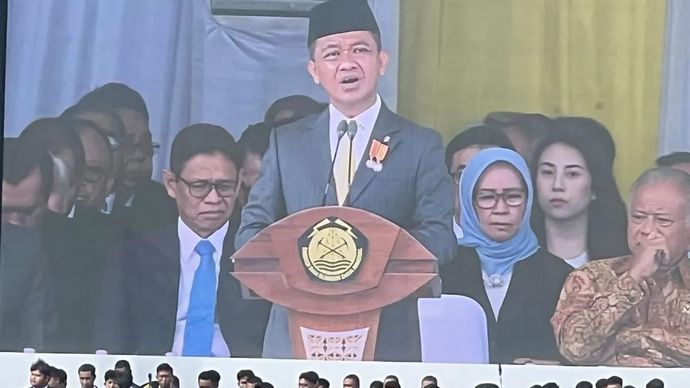 Menteri Energi dan Sumber Daya Mineral (ESDM) Bahlil Lahadalia dalam Upacara Hari Jadi Pertambangan dan Energi yang digelar di Monumen Nasional (Monas), Jakarta, Jumat 24 Oktober 2025. (ANTARA/Putu Indah Savitri)