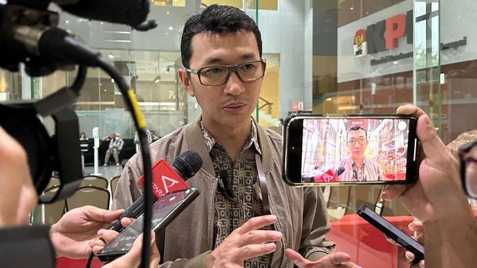 Juru Bicara Komisi Pemberantasan Korupsi Budi Prasetyo memberikan keterangan di Gedung Merah Putih KPK, Jakarta, Kamis 23 Oktober 2025. (ANTARA/Rio Feisal)