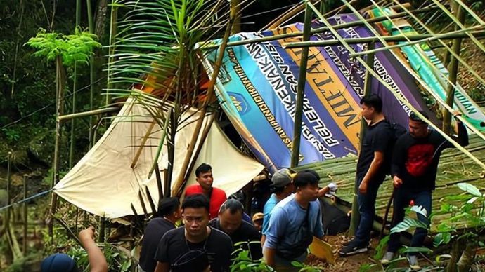 2 Warga Sukabumi Ditangkap karena Tambang Emas Ilegal di Lahan Sendiri