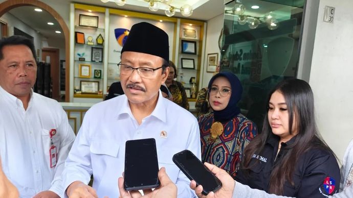 Menteri Sosial Saifullah Yusuf. BANTARA/M Riezko Bima Elko Prasetyo