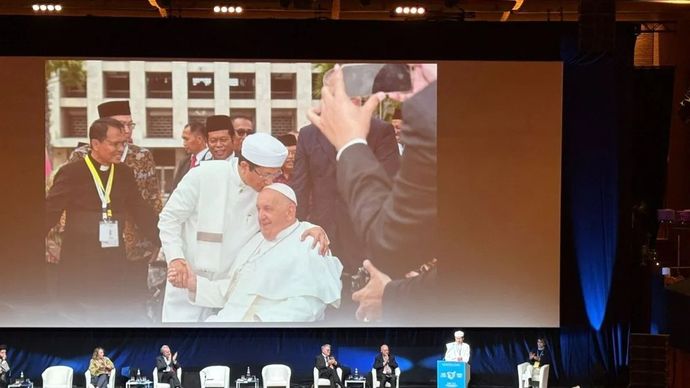 Menteri Agama Nasaruddin Umar menjadi pembicara pada Forum Internasional untuk Perdamaian “Daring Peace” di Vatikan, Roma. ANTARA/HO-Kemenag