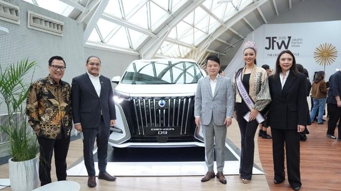 DENZA berpartisipasi dalam Jakarta Fashion Week (JFW) 2026. (Foto: Istimewa)