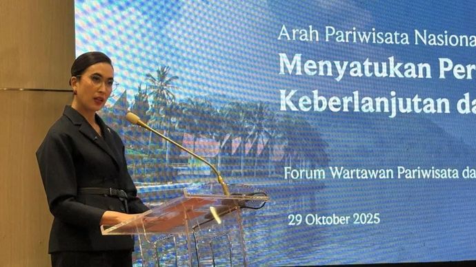 Menteri Pariwisata Widiyanti Putri Wardhana menyampaikan sejumlah tren global dalam sektor pariwisata yang mengalami pergeseran dalam Tourism Look yang digelar di Jakarta, Rabu 29 Oktober 2025. (ANTARA/Hreeloita Dharma Shanti)