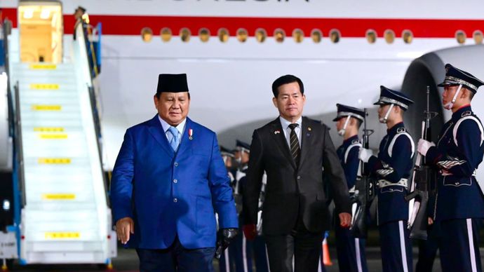 Prabowo Tiba di Republik Korea untuk Hadiri KTT APEC 2025