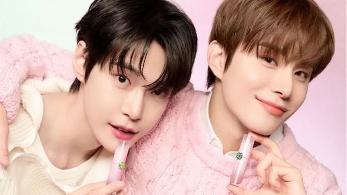 Doyoung dan Jungwoo NCT