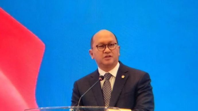 ‎Menteri Investasi dan Hilirisasi/Kepala BKPM Rosan Roeslani menyampaikan pidato dalam acara Indonesia-Brazil Business Forum di Jakarta, Kamis 23 Oktober 2025. (ANTARA/Aji Cakti)