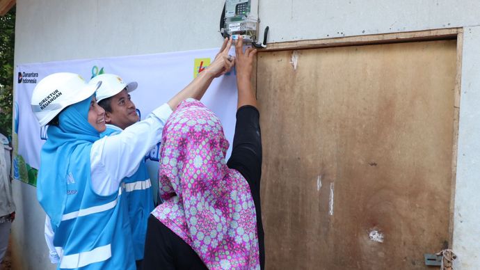 Listrik Gratis dari PLN