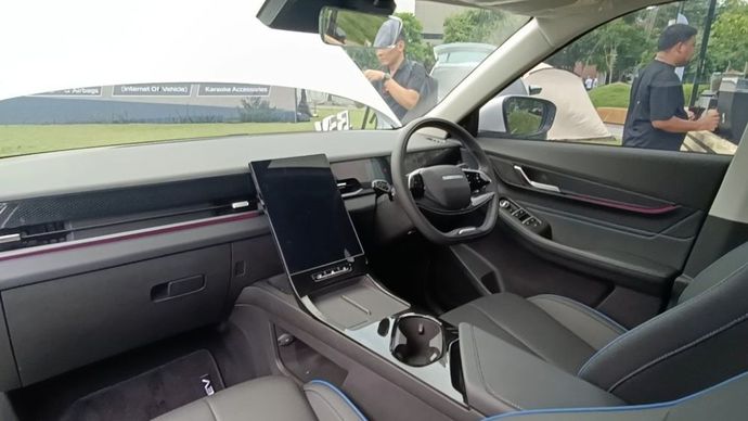 Ruang pengemudi Jaecoo J5 EV. (Foto: Adiantoro/NTV)