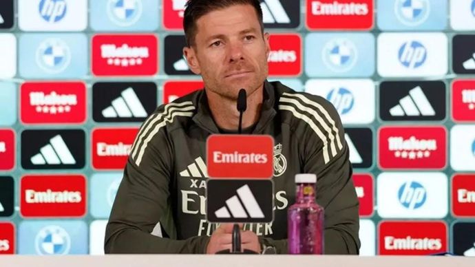 Pelatih Real Madrid Xabi Alonso. Real Madrid