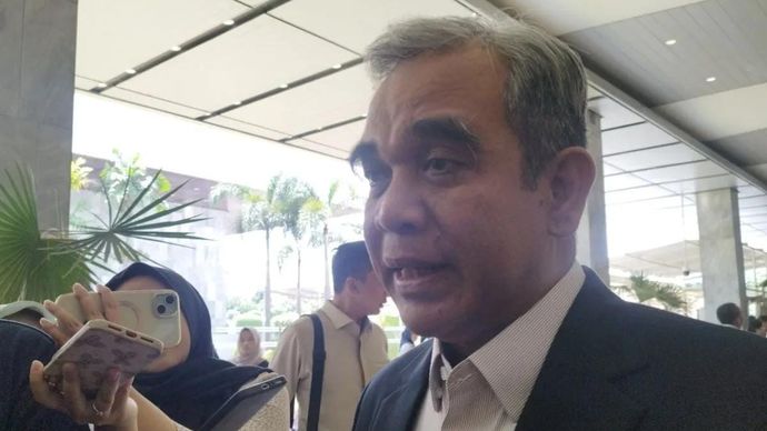 Ketua Dewan Kehormatan Partai Gerindra Ahmad Muzani di kompleks parlemen, Jakarta, Selasa 4 Desember 2024. (ANTARA/Bagus Ahmad Rizaldi)