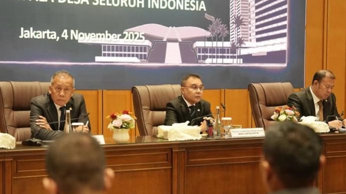 Wakil Ketua DPR RI yakni Sufmi Dasco Ahmad, Saan Mustopa dan Cucun Ahmad Syamsurijal. 