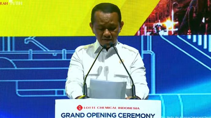 Menteri ESDM Bahlil Lahadalia dalam Acara Peresmian Pabrik Lotte Chemical Indonesia Cilegon