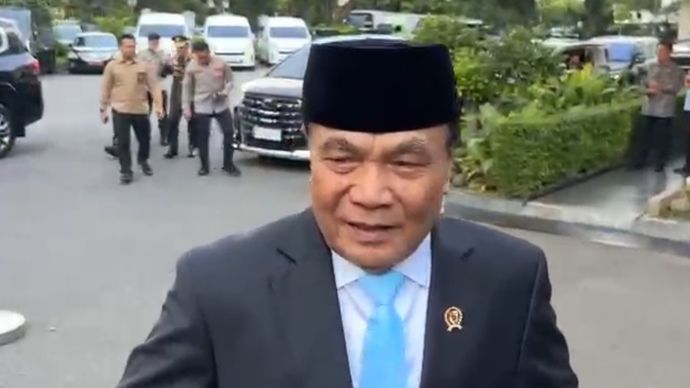 Menkopolkam Djamari Chaniago. 
