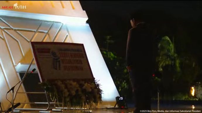 Prabowo Pimpin Upacara Ziarah Nasional dan Renungan Suci Hari Pahlawan di TMP Kalibata