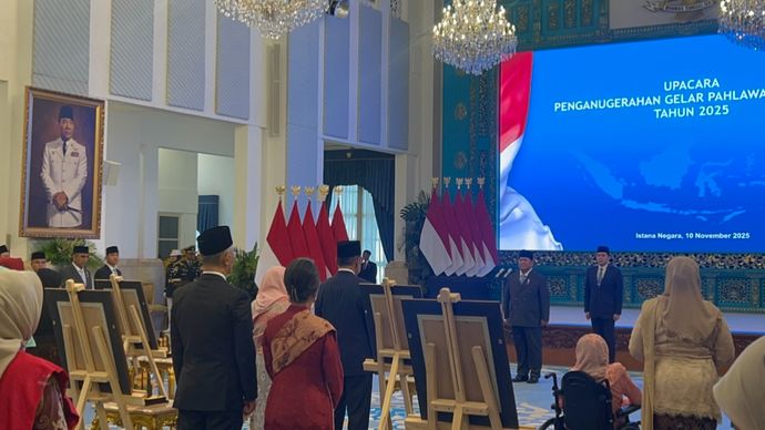 Prabowo Anugerahkan Gelar Pahlawan Nasional kepada 10 Tokoh Berjasa di Istana Negara 