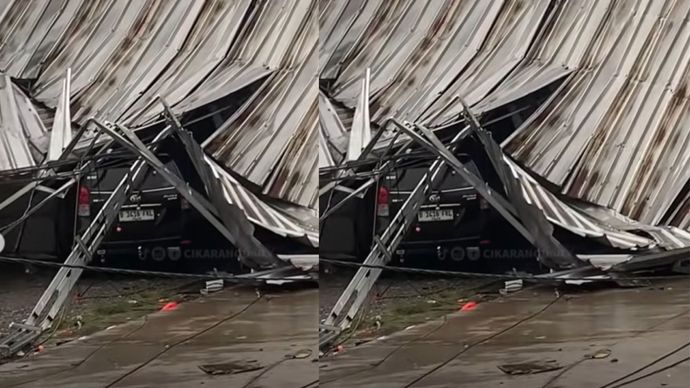 Hujan disertai angin kencang mengakibatkan beberapa Bangunan atap roboh porak poranda yang berlokasikan di bukit hyundai Cikarang Bojongmangu Kab. Bekasi (10/11) 16.30 wib.