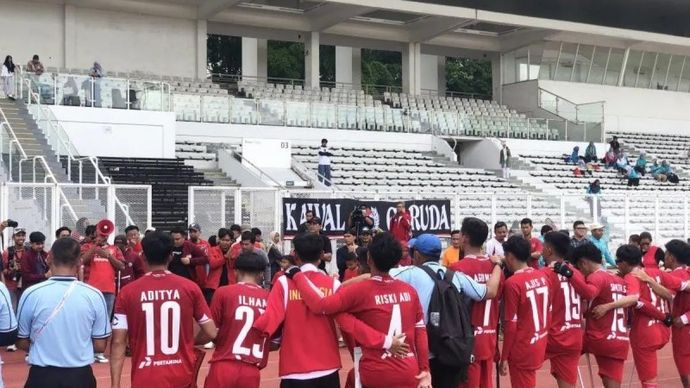 Timnas sepak bola amputasi Indonesia gagal melanglah ke Piala Dunia Amputasi 2026 San Jose, Kosta Rika, setelah dikalahkan oleh Iran pada laga terakhir Grup A Piala Asia Amputasi 2025 di Stadion Madya Gelora Bung Karno, Jakarta, Kamis 13 November 2025. ANTARA/Zaro Ezza Syachniar.