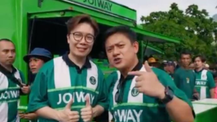 Kehebohan Bobon Santoso: Koki Rakyat dan CEO Asing Beraksi