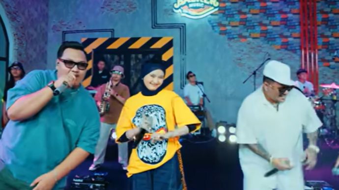 NGAPAIN REPOT - TOTON CARIBO x NDARBOY GENK x JACSON ZERAN x WITA SOFI (Official Live Music)