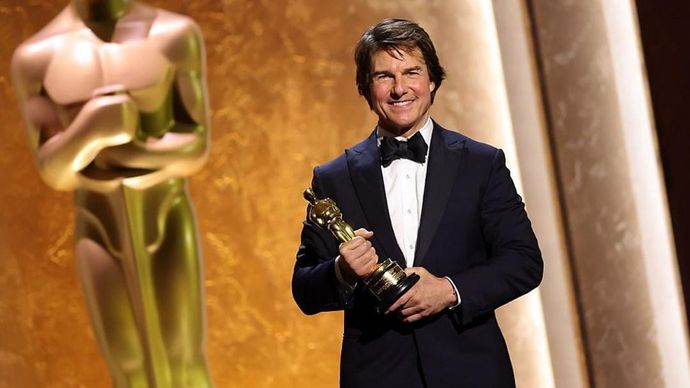 Tom Cruise, telah menerima piala Oscar&nbsp;pertamanya