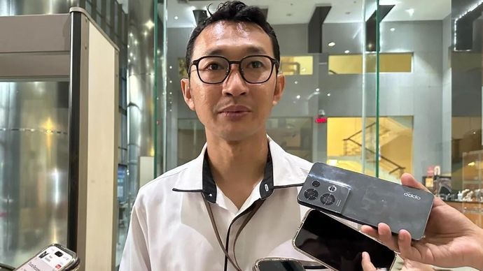 Juru Bicara Komisi Pemberantasan Korupsi Budi Prasetyo memberikan keterangan di Gedung Merah Putih KPK, Jakarta, Senin 17 November 2025. ANTARA/Rio Feisal.