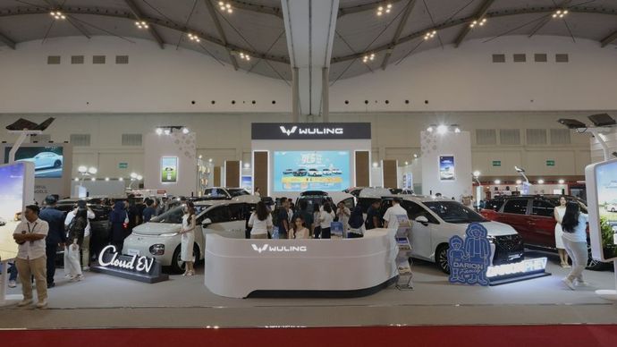 Wuling hadir di Permata Bank GJAW 2025 dengan ragam produk unggulan spesial YES. (Foto: Istimewa)