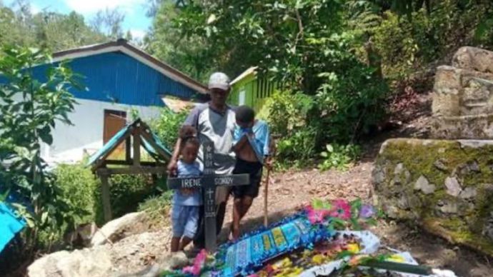 Kasus meninggalnya Irene Sokoy, seorang ibu hamil di Jayapura, bersama bayi dalam kandungannya
