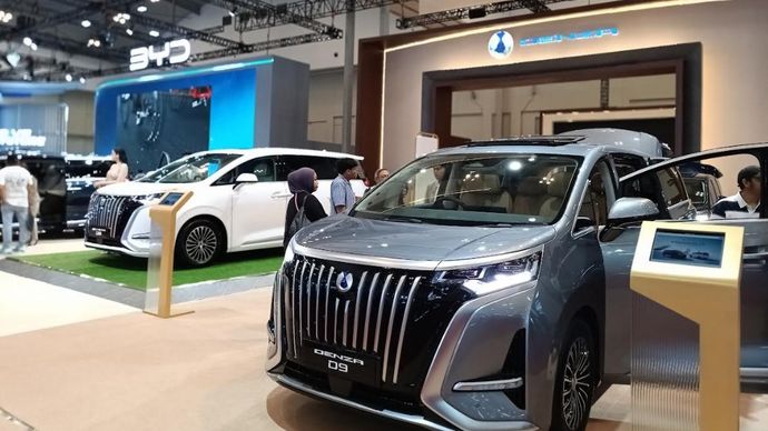 DENZA berhasil menempatkan diri sebagai pemimpin segmen premium kendaraan listrik. (Foto: Adiantoro/NTV)