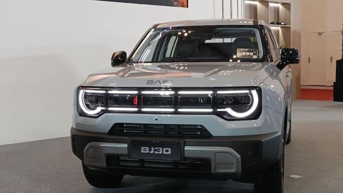 Sebanyak 100 unit BJ30 Hybrid kini siap dikirim kepada konsumen sebagai tahap awal distribusi nasional. (Foto: Adiantoro/NTV)