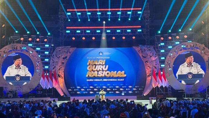 Prabowo Subianto di Puncak Hari Guru Nasional 2025
