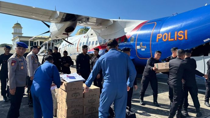 Polri kirim bantuan ke korban bencana Sumatra. 
