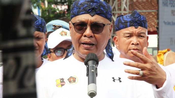 Ketua Umum PWI Pusat, Akhmad Munir, mengharapkan negara dapat semakin mengambil peran sentral dalam menjaga kelangsungan hidup industri media di Indonesia, khususnya dalam menghadapi era disrupsi media. 