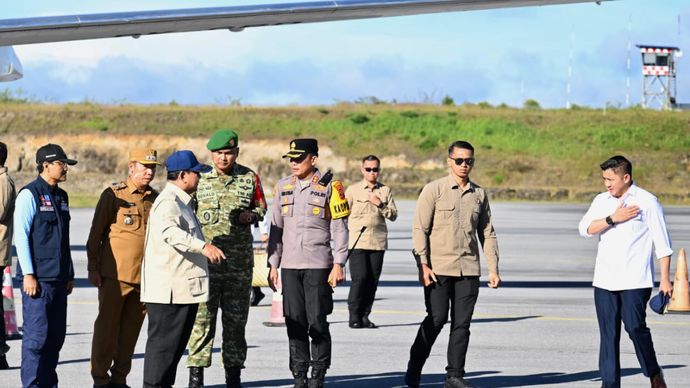 Presiden Prabowo Subianto tiba di Kabupaten Tapanuli Tengah, Provinsi Sumatra Utara