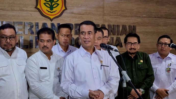 Menteri Pertanian (Mentan) Andi Amran Sulaiman memastikan pasokan beras di daerah terdampak bencana di Aceh dan Sumatera dalam kondisi aman. 